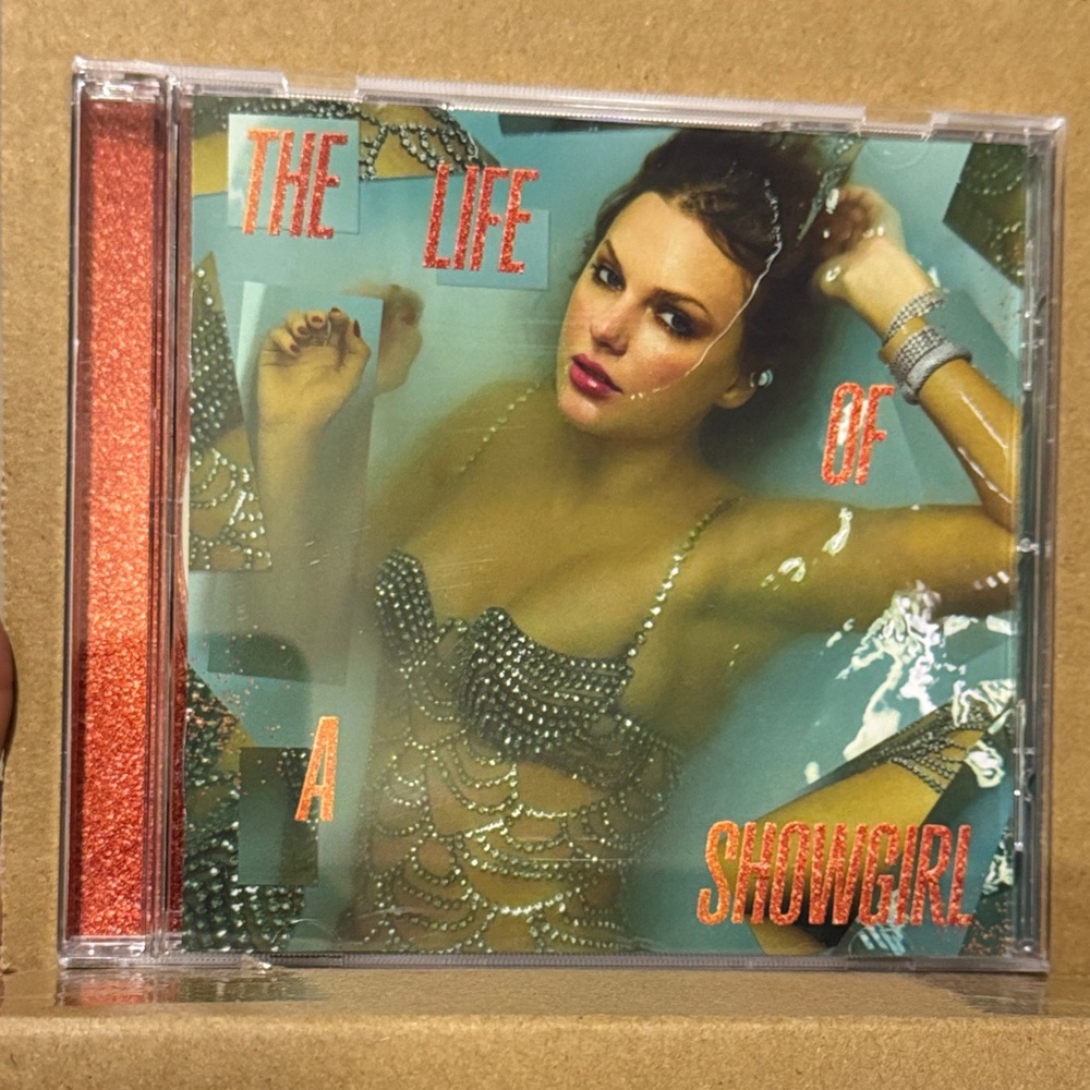 Taylor Swift CD The Life of a Showgirl